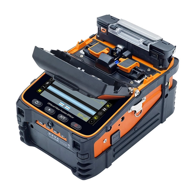 Connecting the router s electrical port to the switch s optical port
