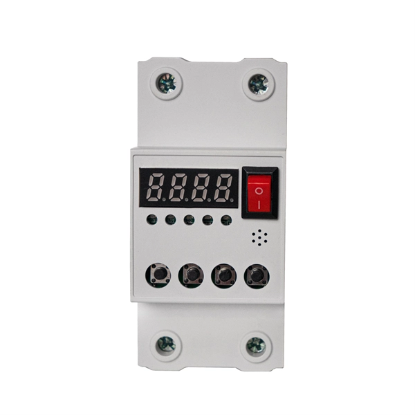How to use a circuit breaker in an outdoor distribution box