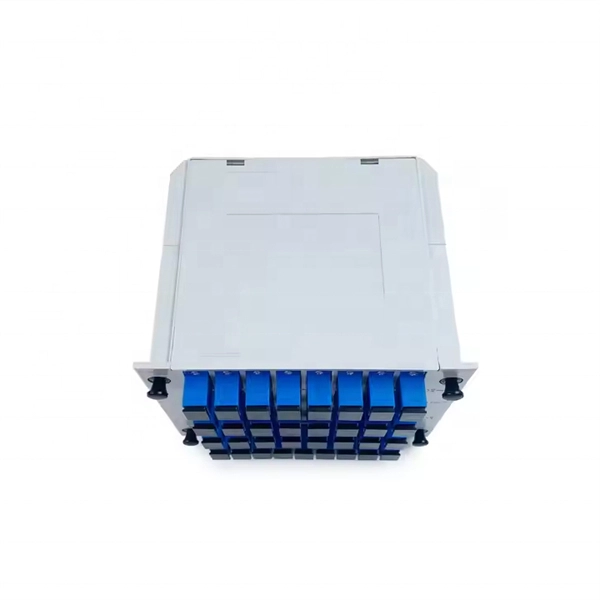 Dustproof mesh for electrical distribution boxes