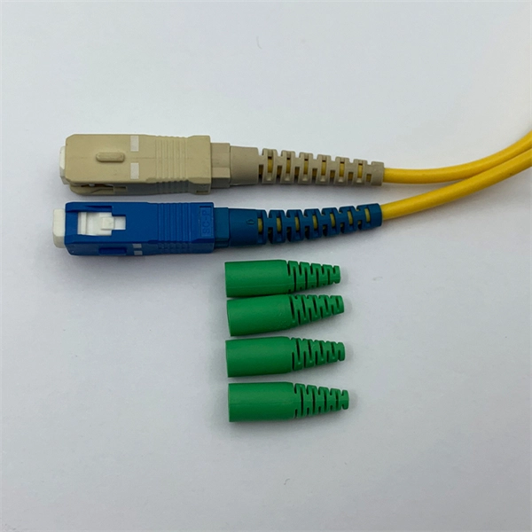 How to store junction boxes in a power distribution box