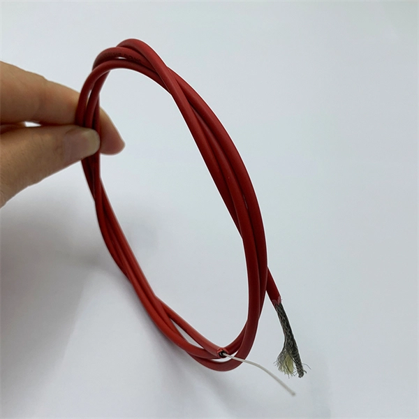 Multimode optical cable communication distance