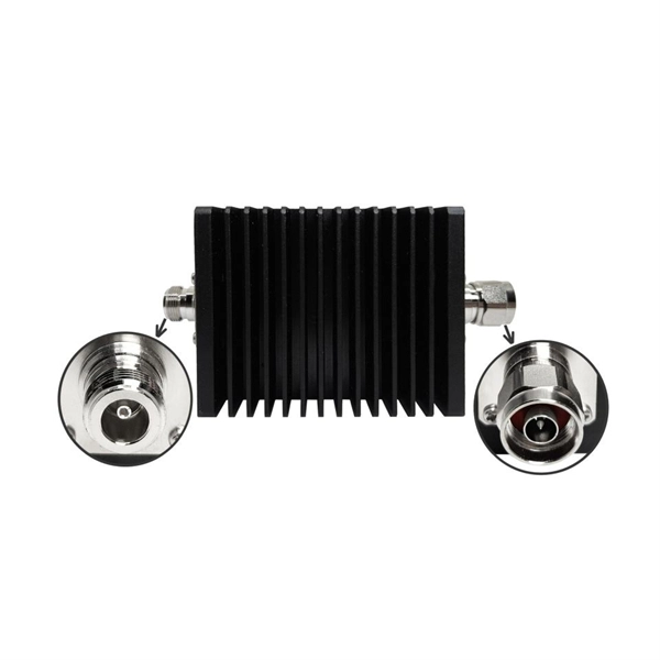 12-in-1-out photovoltaic combiner box